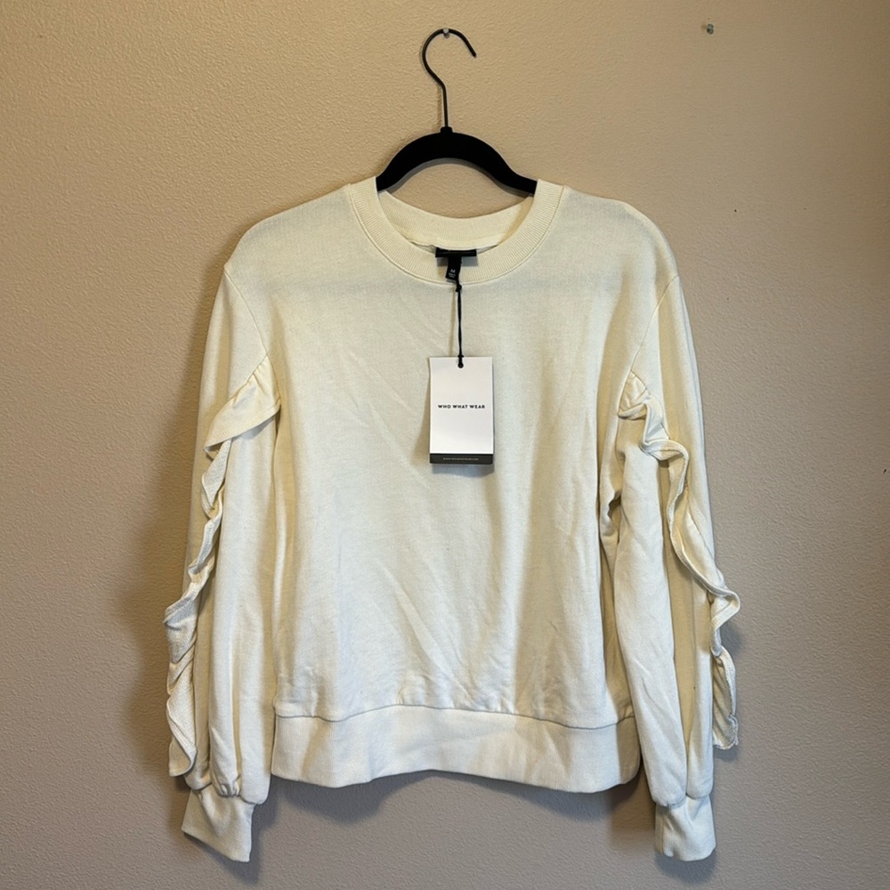 Who What Wear / Target Crew Neck